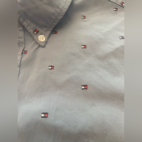Tommy Hilfiger Embroidered Logo Button Front Shirt - Picture 3 of 5